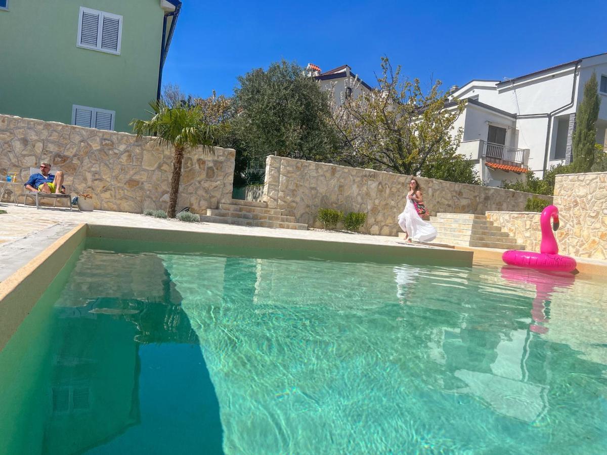 Apartment Baska Mit Poolarea - Krk, Kroatien エクステリア 写真