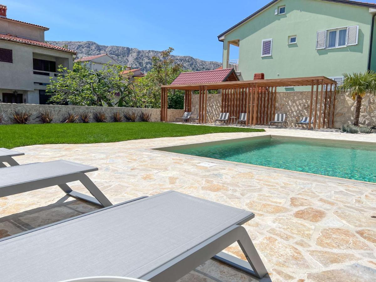 Apartment Baska Mit Poolarea - Krk, Kroatien エクステリア 写真