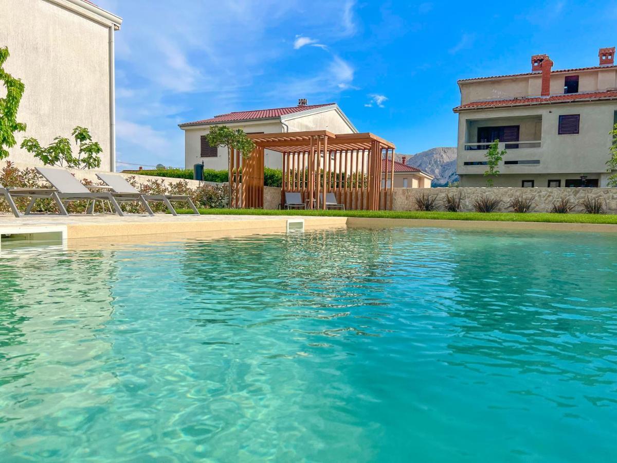 Apartment Baska Mit Poolarea - Krk, Kroatien エクステリア 写真