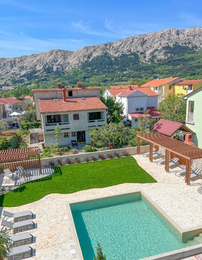 Apartment Baska Mit Poolarea - Krk, Kroatien エクステリア 写真