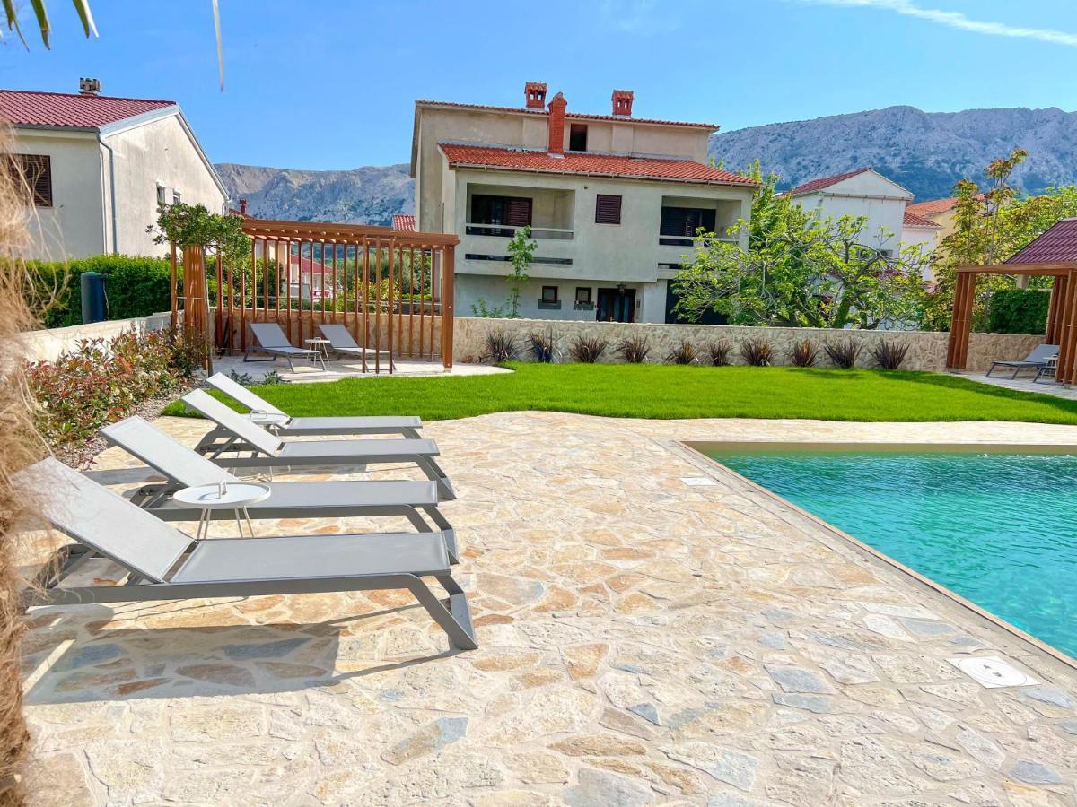 Apartment Baska Mit Poolarea - Krk, Kroatien エクステリア 写真