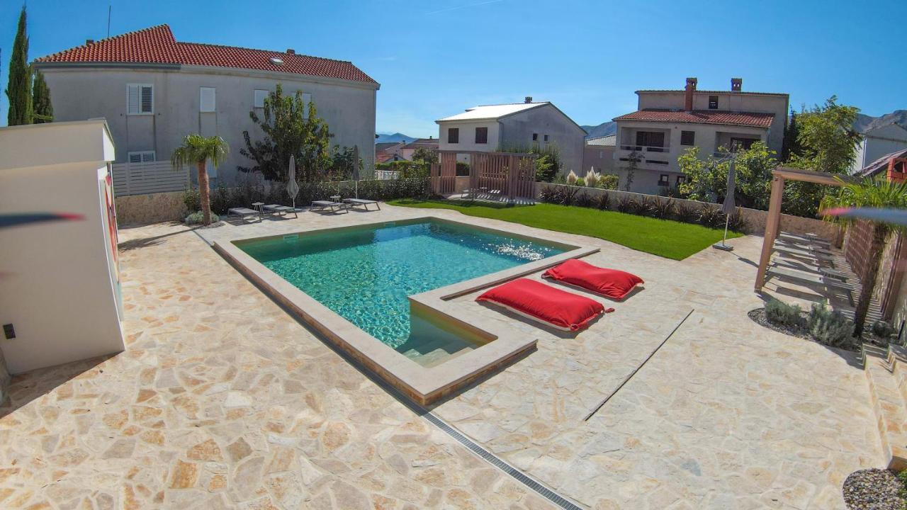 Apartment Baska Mit Poolarea - Krk, Kroatien エクステリア 写真